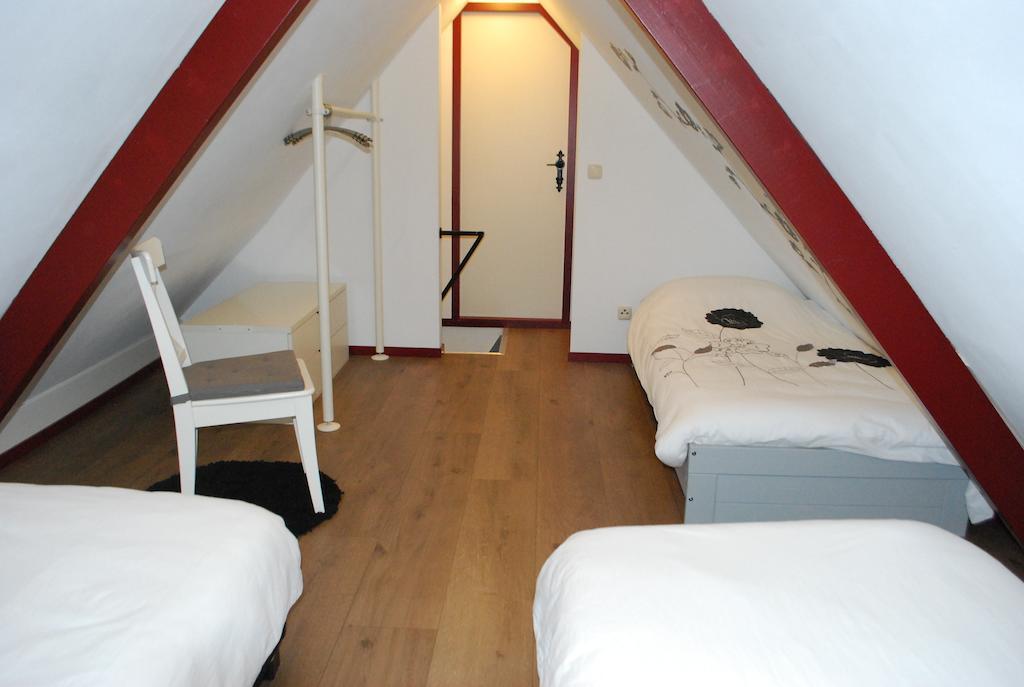 Vakantiehuis "It Koaihus" Jistrum Værelse billede